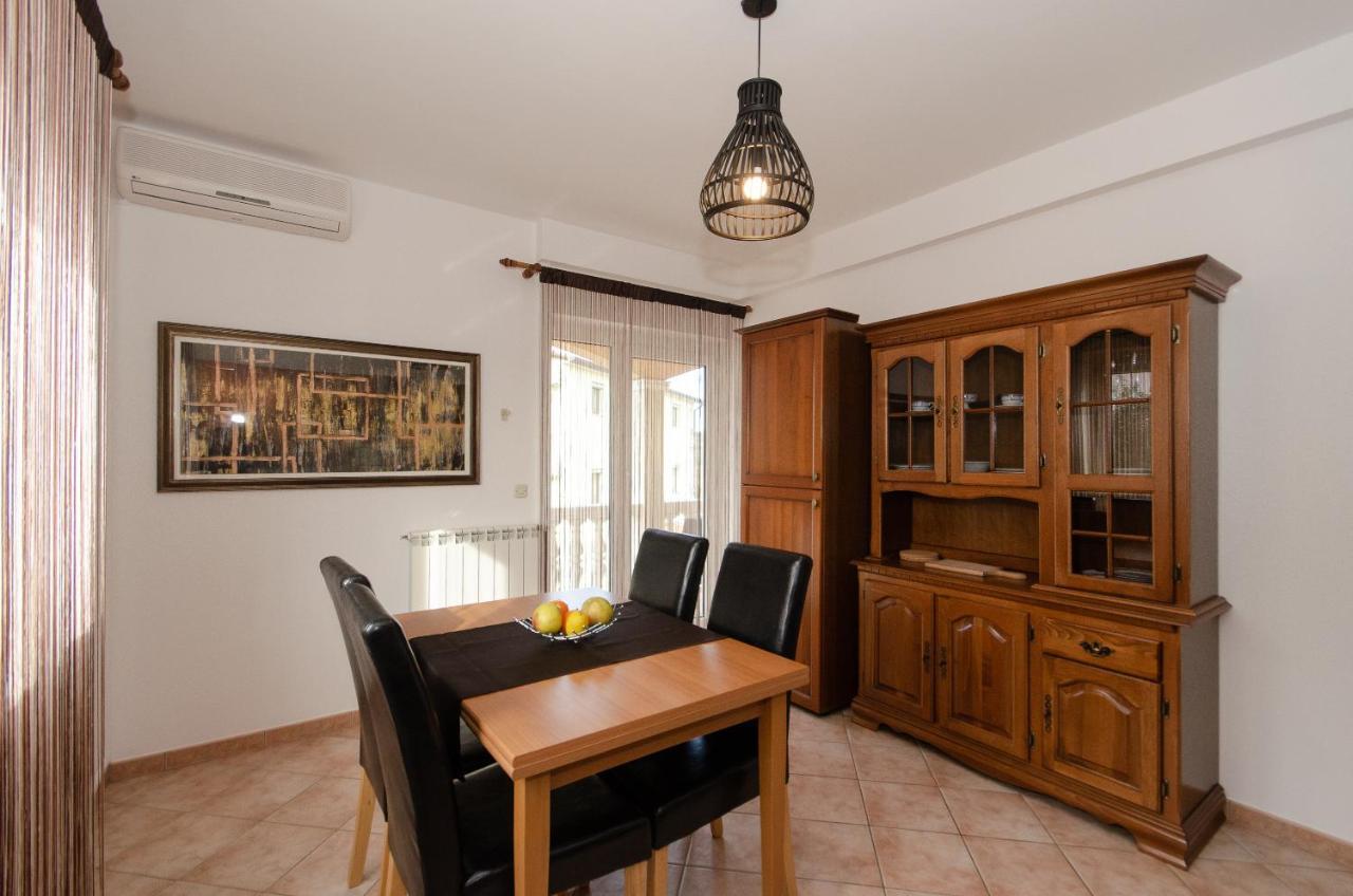Apartments Villa Amfora Rovinj Buitenkant foto
